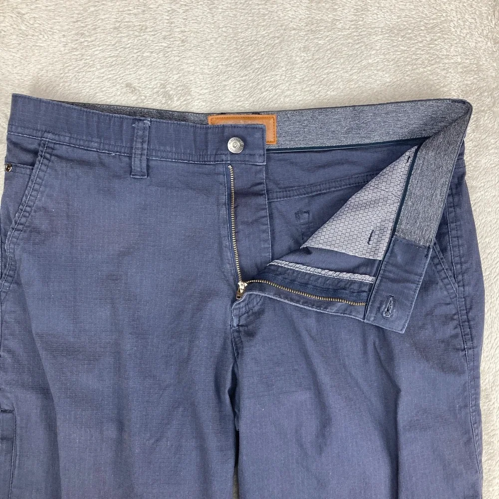 ClearWater Outfitters‎ Mens Shorts 36W Blue Casual Flat Front Chino Comfort